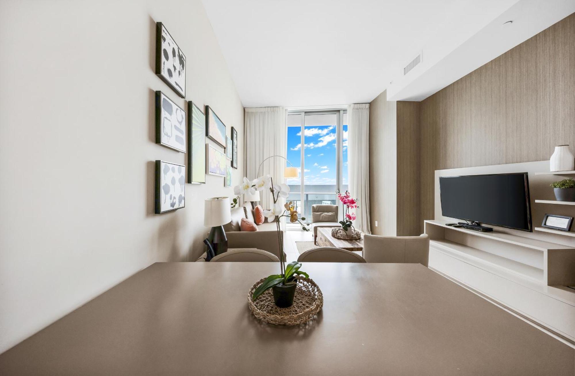 Wake Up To The Sound Of Waves In A Stylish Condo In A Luxury Resort Hollywood Exterior foto