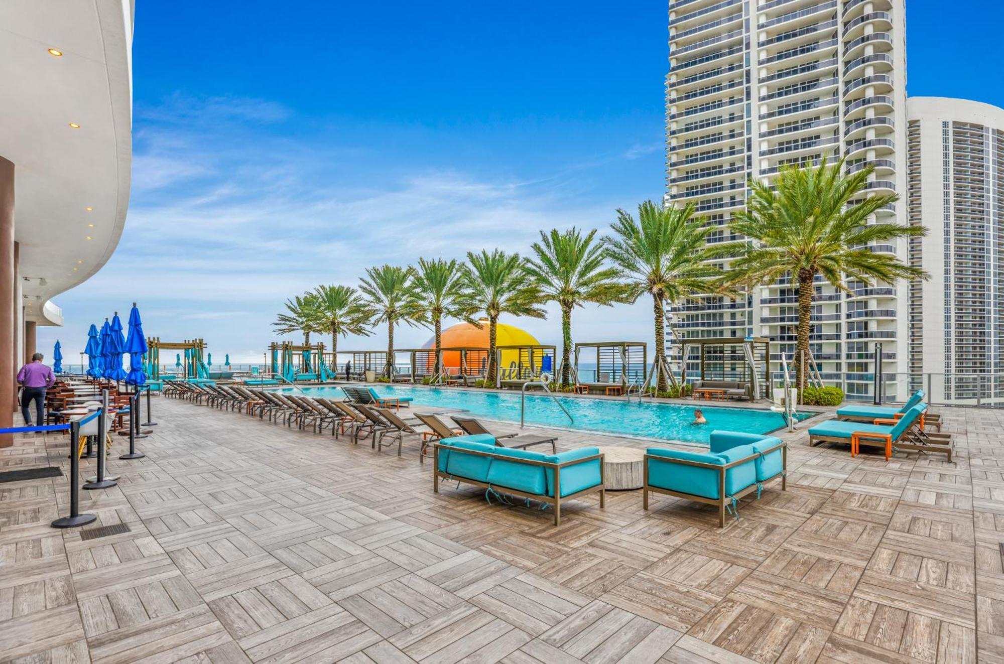 Wake Up To The Sound Of Waves In A Stylish Condo In A Luxury Resort Hollywood Exterior foto