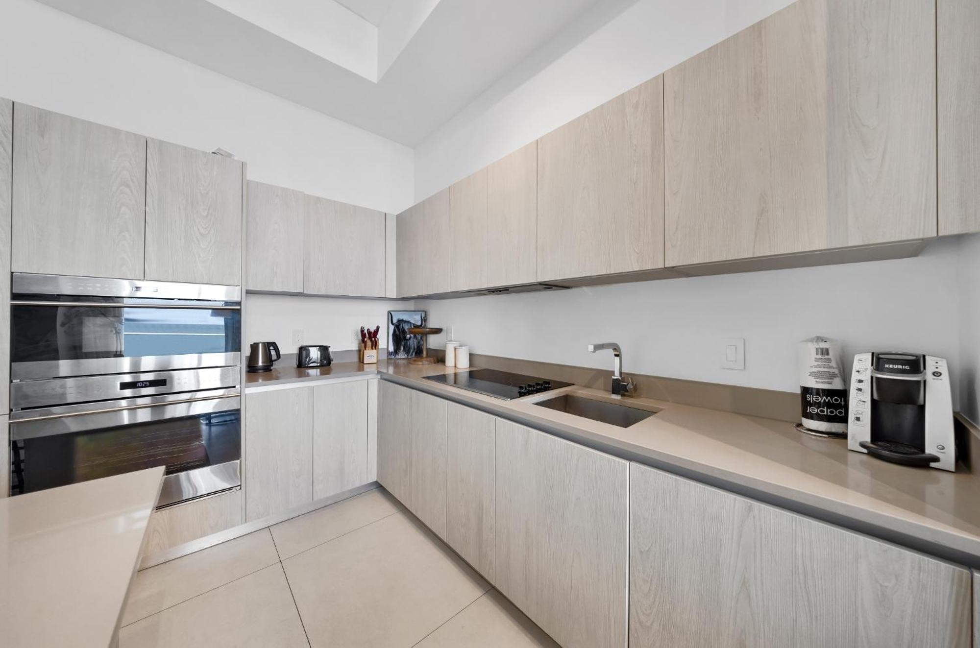 Wake Up To The Sound Of Waves In A Stylish Condo In A Luxury Resort Hollywood Exterior foto
